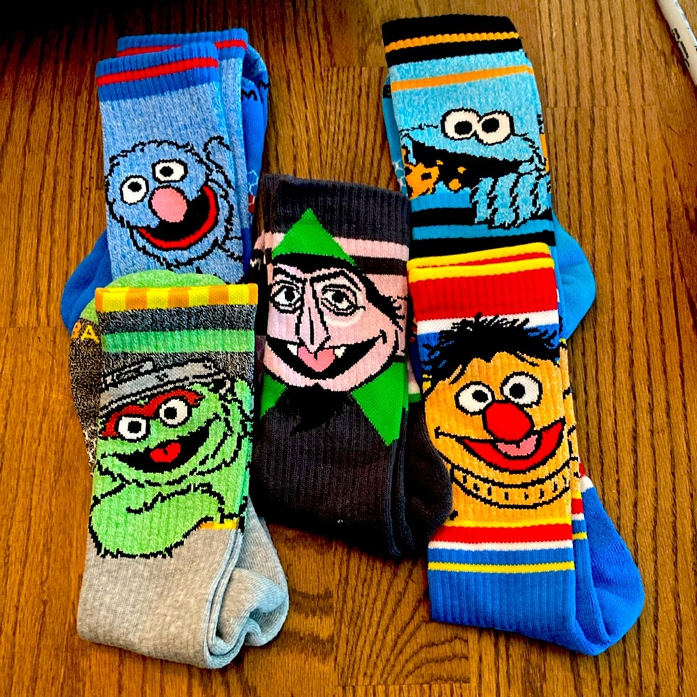 New Unisex Size Large Bomba Socks